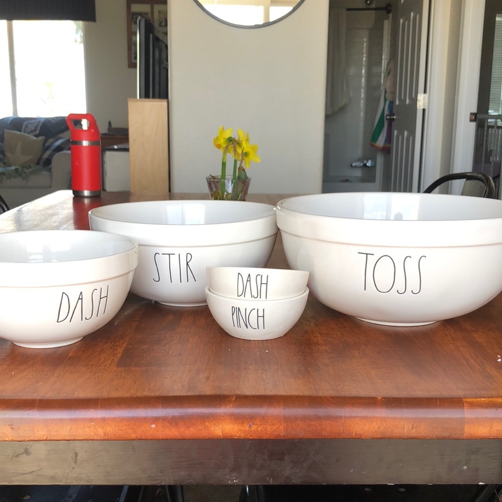 Rae Dunn Stacking Mixing Bowls